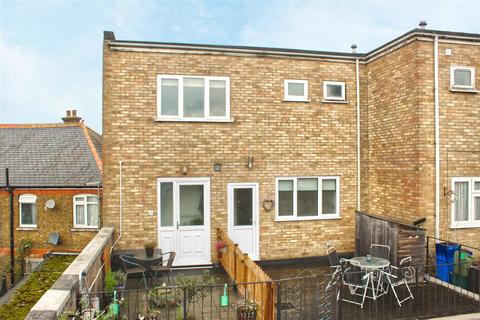 1 bedroom house for sale, Cheshunt Centre, High Street, Cheshunt