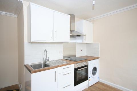 1 bedroom apartment to rent, Folkestone Road , Dover