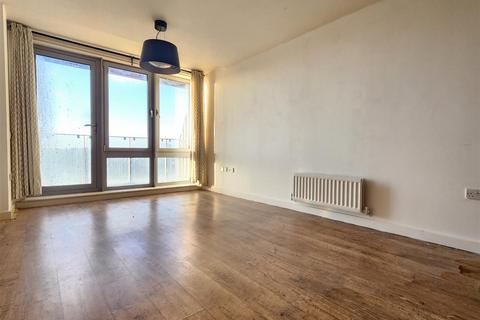 1 bedroom flat for sale, Emily Duncan Place, London