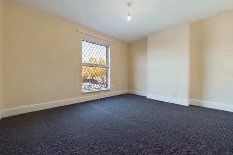 2 bedroom terraced house to rent, Valley Road, Chesterfield