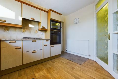 4 Cromford Close, North Wingfield, Chesterfield, S42 5NJ