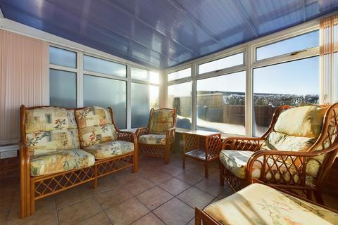 4 Cromford Close, North Wingfield, Chesterfield, S42 5NJ
