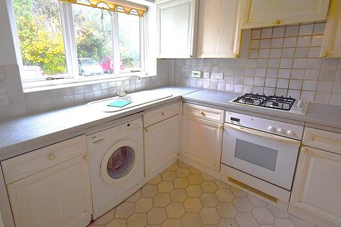 3 bedroom semi-detached house to rent, Mayfly Close, Eastcote HA5