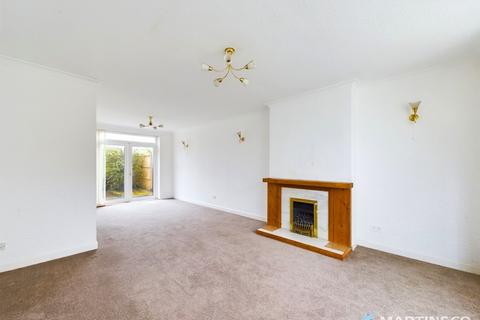 3 bedroom end of terrace house for sale, Broadfield Avenue FY4