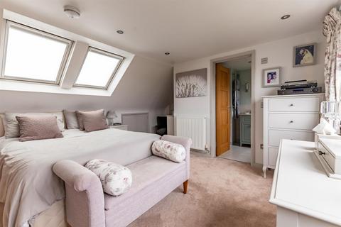 10 Boyd Road, Saltford, Bristol, BS31 3AP