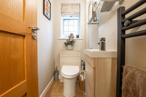 10 Boyd Road, Saltford, Bristol, BS31 3AP