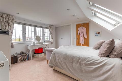 10 Boyd Road, Saltford, Bristol, BS31 3AP