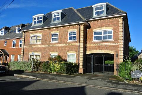 1 bedroom flat for sale, 65 Victoria Street, Egham TW20