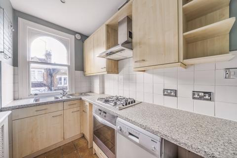 2 bedroom apartment to rent, Glycena Road London SW11