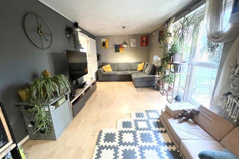 1 bedroom flat for sale, Boundary Road, Barking IG11