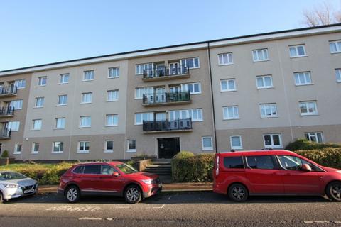 3 bedroom apartment to rent, Berryknowes Road, Cardonald G52