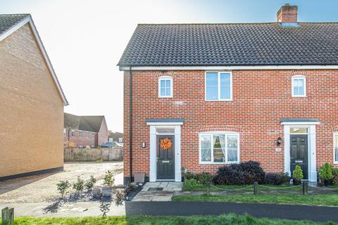 3 bedroom end of terrace house for sale, Watton