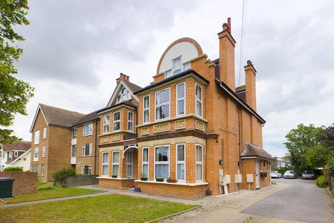 2 bedroom apartment for sale, Cherry Garden Avenue, Folkestone