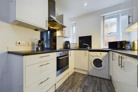 2 bedroom apartment for sale, Cherry Garden Avenue, Folkestone