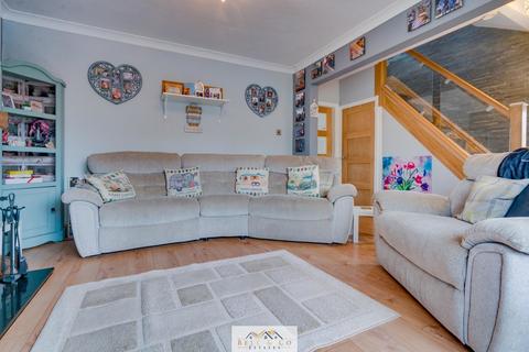 3 bedroom semi-detached house for sale, Chantry Place, Sheffield S26