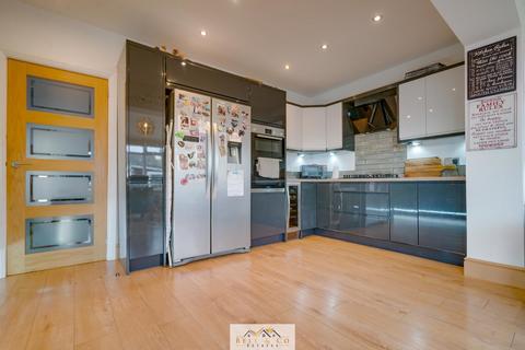 22 Chantry Place, Kiveton Park, Sheffield, S26 6LJ