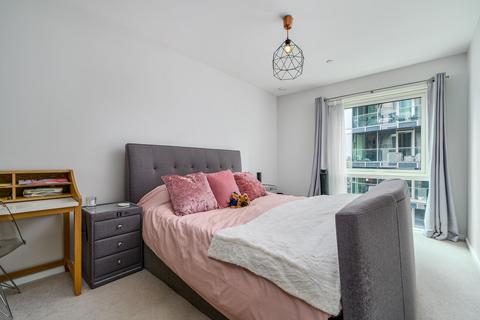 1 bedroom apartment for sale, Meridian House, Battersea Reach