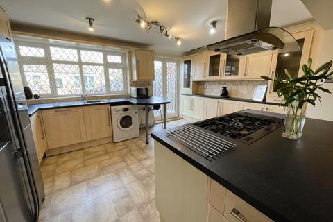 20 Beech Avenue, Tickhill, Doncaster, DN11 9EN