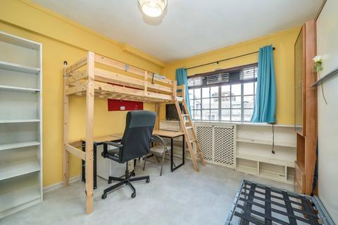 Studio for sale, Woburn Place, London WC1H