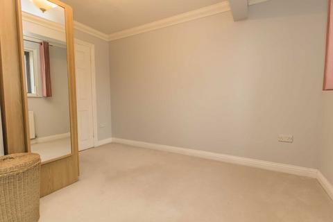 1 bedroom flat to rent, Hardman Road, Kingston Upon Thames KT2