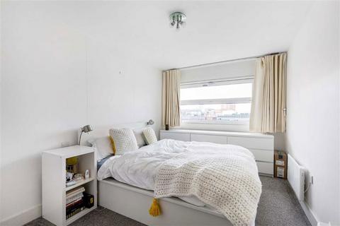 1 bedroom flat for sale, Empire Square West, London SE1