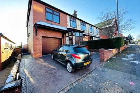 5 bedroom semi-detached house for sale, Elgin Street, Smithills, Bolton