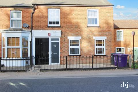 4 bedroom end of terrace house to rent, Nightingale Road, Hitchin