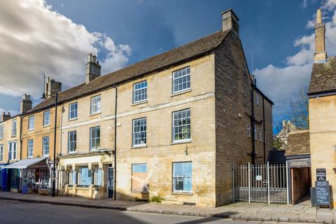 1 bedroom apartment to rent, Bank Chambers, Oundle PE8