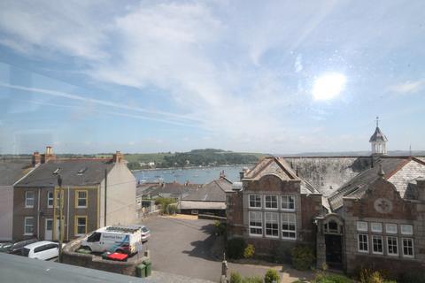 1 bedroom flat to rent, Clare Terrace, Falmouth TR11