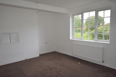 2 bedroom apartment to rent, Guessens Court, Welwyn Garden City AL8