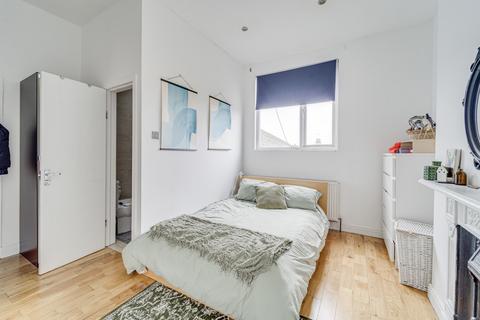 1 bedroom apartment for sale, Church Lane, Crouch End N8