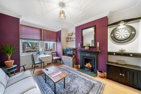 3 bedroom maisonette for sale, Deacon Road, London