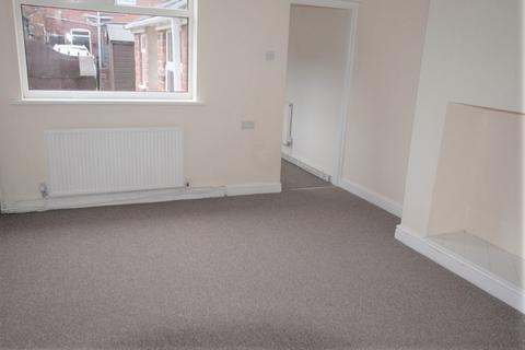 3 bedroom terraced house to rent, Nelson Road, Maltby, Rotherham, S66 7PJ