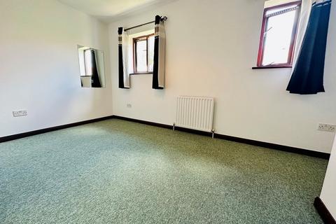 1 bedroom end of terrace house to rent, High Street, Ware SG12