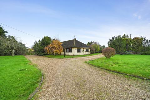 4 bedroom detached bungalow for sale, West End Road, Tiptree