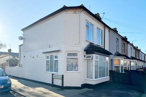 2 bedroom flat for sale, Howard Avenue, Bedford MK40