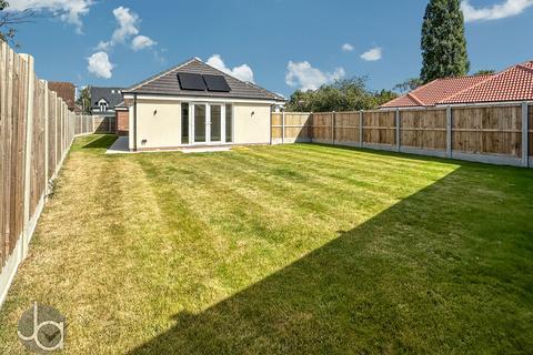 2 bedroom detached bungalow for sale, Church Road, Brightlingsea