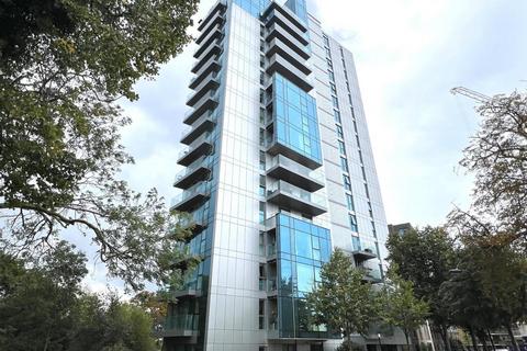 2 bedroom flat for sale, Woodberry Down, London