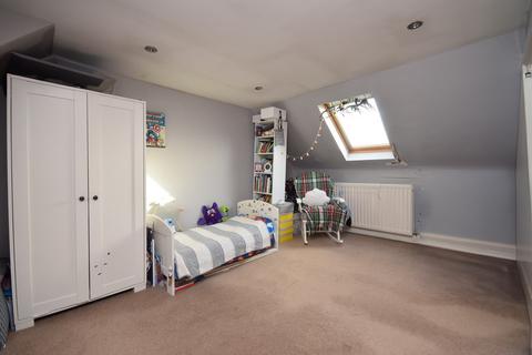 52 Townhead, Auchterarder, PH3 1JG