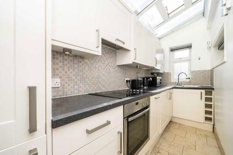 2 bedroom flat to rent, Dawes Road, London SW6