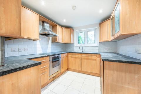 4 bedroom terraced house to rent, Harvey Road, Leytonstone, London, E11