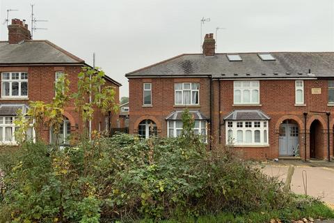 3 bedroom end of terrace house for sale, Calverton Road, Stony Stratford, Milton Keynes