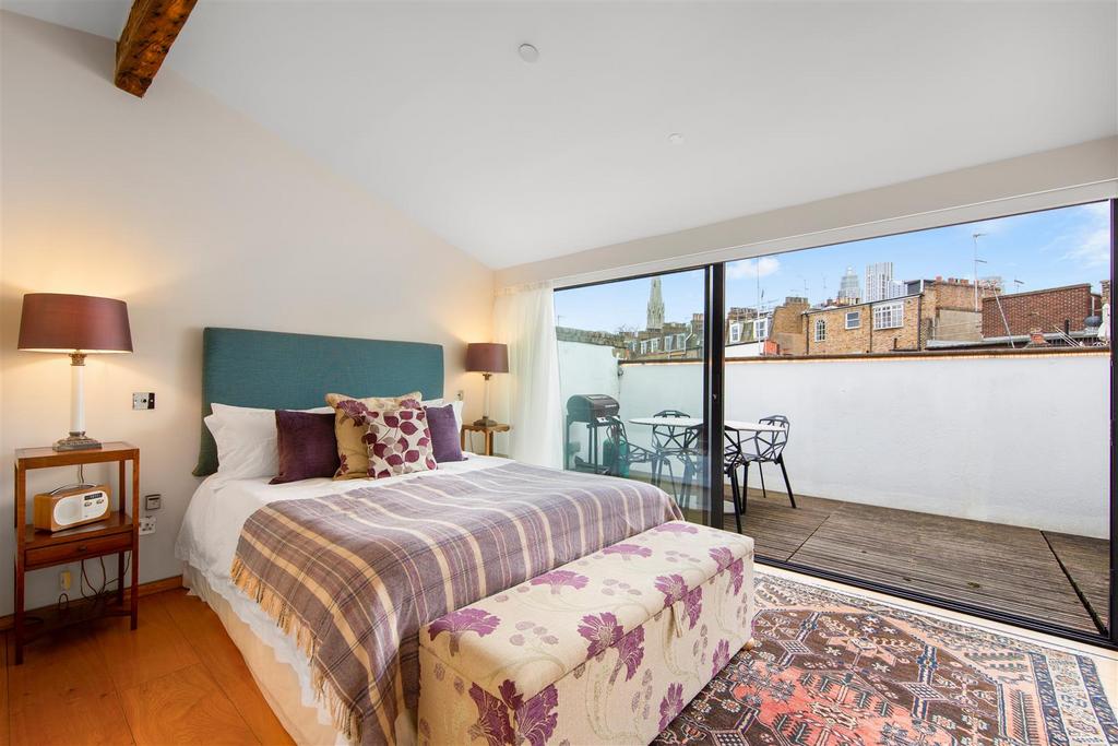 52 Moreton St bed3 2.jpg