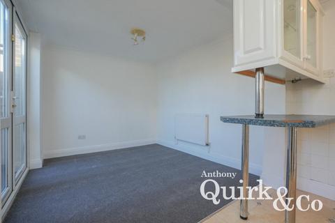 3 bedroom end of terrace house for sale, Sixth Avenue, Canvey Island, SS8