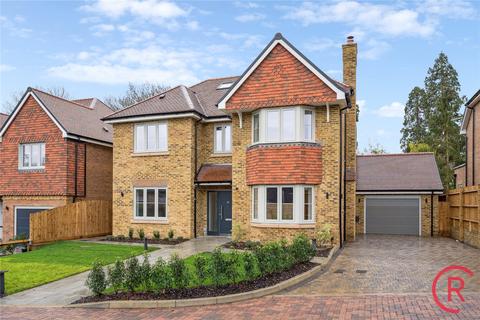 5 bedroom detached house for sale, Heythrop Drive, Ickenham, Uxbridge, Middlesex, UB10