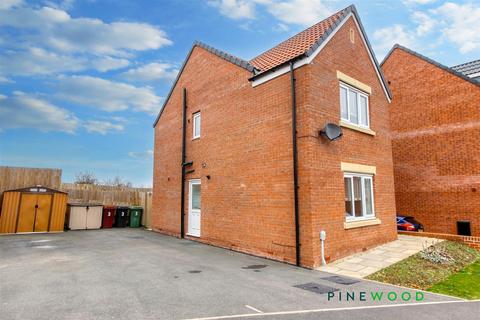 3 bedroom detached house for sale, Moonstone Way, Chesterfield S41