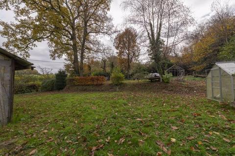 1 bedroom detached house for sale, POTENTIAL DEVELOPMENT OPPORTUNITY - Pearsons Green Road, Brenchley, TN12 7DB