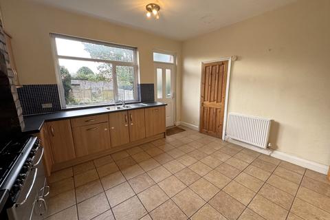 3 bedroom terraced house for sale, Broadstone Hall Road South, South Reddish