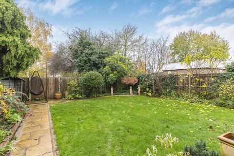 4 bedroom detached house for sale, Hurst Road, Bexley