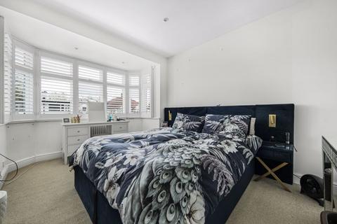 4 Holmdale Road, Chislehurst, BR7 6BZ